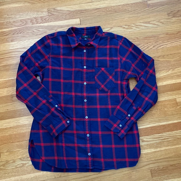 J. Crew Tops - J.Crew Classic Fit Boy Shirt in Block Plaid